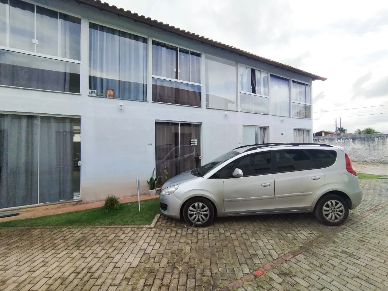 Casa com 2 dormitórios próximo à praia no bairro Cibratel 2