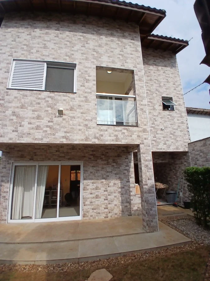 Casa com 2 dormitórios próximo à praia no bairro Cibratel 1