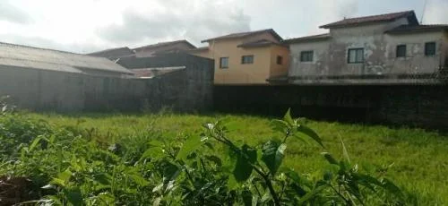 Terreno próximo à praia no bairro Vila Loty