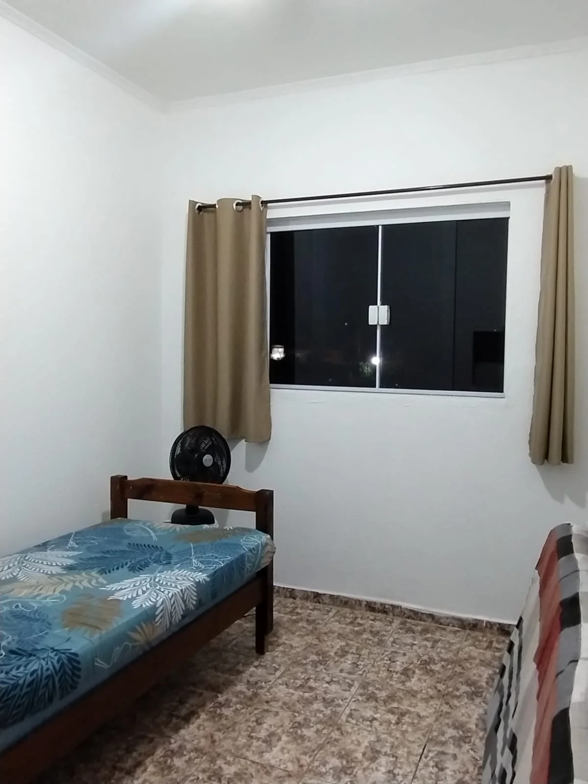 e39fea05-4850-44e8-ad92-87f88938f759.jpg